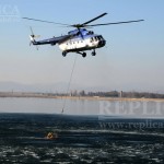 elicopter inundatii 09