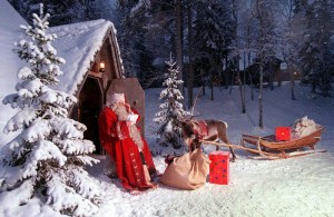 Imaginea actuală a lui Moş Crăciun, cel răbdător şi generos, dăinuie de mai bine de 100 de ani