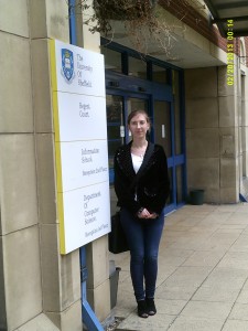 La intrarea in Departamentul de Informatică al Universităţii din Sheffield.
