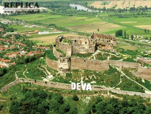 Cetatea Devei, văzută de sus