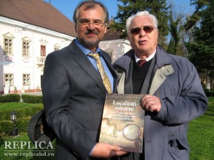 Traian Popescu (stânga) şi Volker Wollmann au reuşit să-i surprindă pe istoricii şi geologii români adunând într-o carte documente inedite despre mineritul din Transilvania