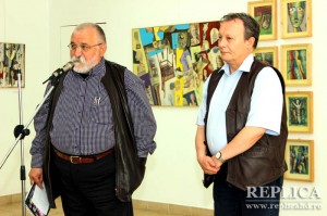 Mircea Oliv (în stânga) l-a descris cum nu se putea mai bine pe marele artist Adrian Valentin Samson (dreapta)