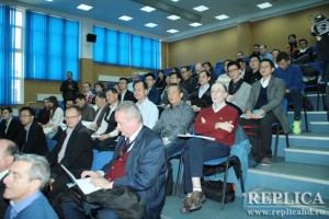 Peste 40 de reprezentanţi ai unor companii din China, Taiwan, Franţa şi Italia s-au interesat de oportunităţile de afaceri oferite de Hunedoara şi Deva
