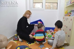 Centrul nou deschis la Hunedoara, unic în judeţ, va oferi servicii la preţuri reduse copiilor din judeţ, dar şi din ţară