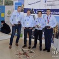 Trei studenţi de la Facultatea de Inginerie şi profesorul lor coordonator, Ovidiu Tirian, s-au întors la Hunedoara cu două premii de la un concurs internaţional de robotică, organizat la Timişoara.