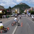 DEVA, 12 iunie 2015 Vineri, 15 iunie, se dă startul competiţiei Cupa DHS la ciclism, concurs dedicat elevilor din clasele V-VIII, organizat de Eurosport DHS SA cu sprijinul Carrefour România.