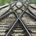 Bugetul pentru 2016 al Ministe­rului Transporturilor, aprobat vineri de comisiile parlamentare, finanţează în continuare construcţia de autostrăzi şi căi ferate în Transilvania şi Banat. Astfel, pentru autostrada Lugoj-Deva sunt prevăzute […]