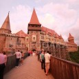 Aproape 30 de muzee, cetăţi şi castele din Europa vor fi reprezentate la Târgul European al Castelelor, unul dintre cele mai importante evenimente dedicate turismului desfăşurat în judeţul Hunedoara. Târgul […]