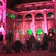 Mii de oameni sunt aşteptaţi sâmbătă seara la Castelul Corvinilor din Hunedoara. Monumentul îşi va deschide porţile la Noaptea Muzeelor, iar hunedorenii şi turiştii sunt invitaţi să asiste la spectacole […]