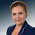 Eleonora – Carmen Hărău: “Atât în afaceri, cât şi în politică, am fost întotdeauna      pe principiul să spun ce fac şi să fac ce spun! E un cost în asta” […]