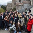 11 tineri italieni au venit, zilele trecute, la Hunedoara într-un schimb de experienţă cu elevii hunedoreni. Proiectul, „Tânăr într-o Europă unită”, a fost iniţiat de patru profesori hunedoreni: directorii Cole­giului […]