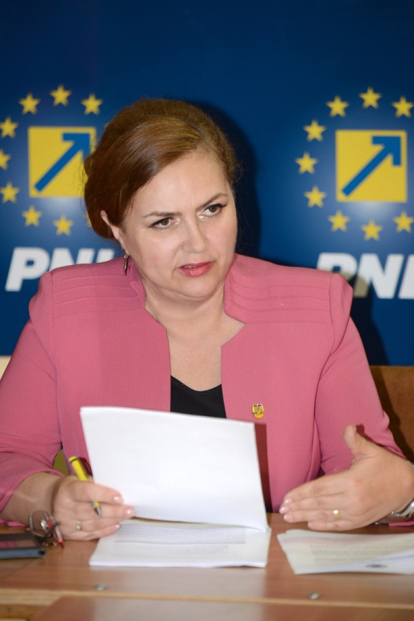 MAIN Carmen-Eleonora Hărău, senator PNL
